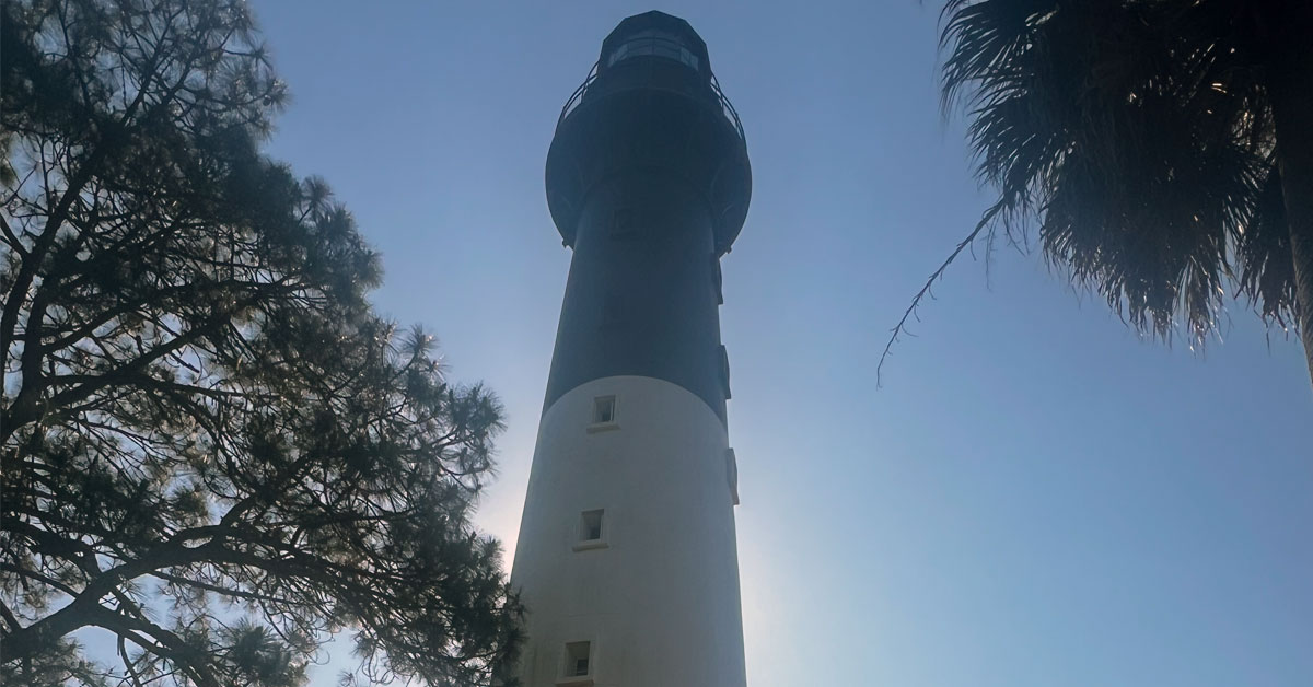 hunting island lighthouse