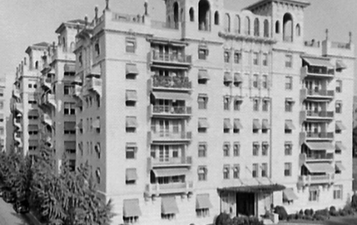 the envoy apartments